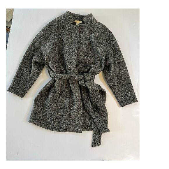 H&M Boucle Belted Wool Blend Coat Jacket Womens 14 Quiet Luxury Chic Gray Winter - Picture 3 of 16